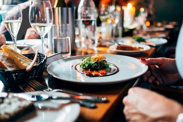 Интерьер современного кафе